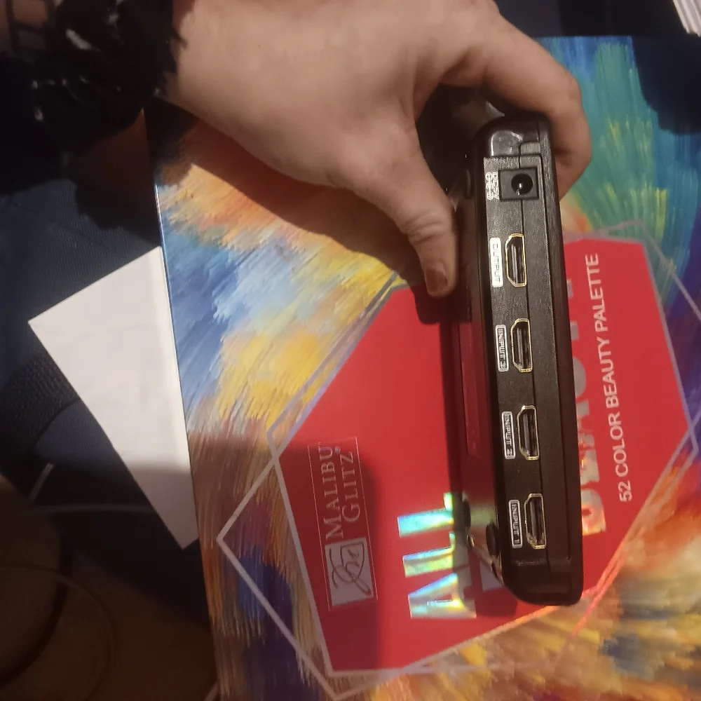 Rocketfish 4 spot HDMI 3D
